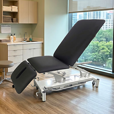 Cando Hi-lo treatment table with footbar